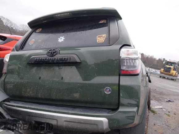 ✅ 2022 Toyota 4Runner TRD Off Road Premium • VIN: JTERU5JR9N6048845 • Lot: 41543315. Listed on IAAI with Not provided. Free auction sales archive from the USA and detailed vehicle history report at DreamBid. Image 15.