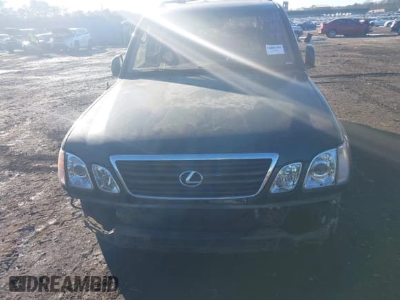 ✅ 1999 Lexus LX 470 • VIN: JT6HT00W9X0031151 • Lot: 41436144. Listed on IAAI with Not provided. Free auction sales archive from the USA and detailed vehicle history report at DreamBid. Image 6.
