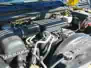 2006 Dodge Dakota SLT z VIN 1D7HW48J46S584508, wystawiony jako IAAI lot #40732421 z przebiegiem 148 957 mil mil oraz . Historia ofert i sprzedaży dostępna na DreamBid. Obrazek 19.