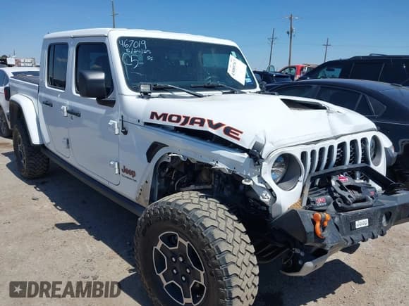 ✅ 2021 Jeep Gladiator Mojave • VIN: 1C6JJTEG6ML621568 • Lot: 43089767. Wystawiony na IAAI z przebiegiem 29 450 mil. Bezpłatny archiwum sprzedaży aukcyjnych z USA i szczegółowy raport historii pojazdu na DreamBid. Zdjęcie 1.