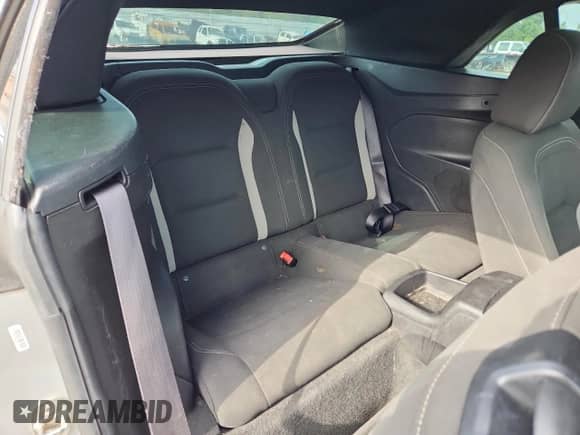 2019 Chevrolet Camaro 1LT с VIN 1G1FB3DX1K0114288, выставлен на аукционе Copart как лот 63510685 с пробегом 99 159 миль миль и Списание • Salvage title. История ставок и продаж доступна на DreamBid. Изображение 10.