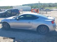 ✅ 2019 Subaru BRZ Limited • VIN: JF1ZCAC11K9601706 • Lot: 43292432. Wystawiony na IAAI z przebiegiem 60 034 mil. Bezpłatny archiwum sprzedaży aukcyjnych z USA i szczegółowy raport historii pojazdu na DreamBid. Zdjęcie 15.