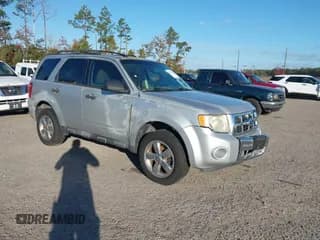 ✅ 2011 Ford Escape XLT • VIN: 1FMCU0D79BKA61794 • Lot: 43739276. Listed on IAAI with 178,330 mi. Free auction sales archive from the USA and detailed vehicle history report at DreamBid. Image 1.