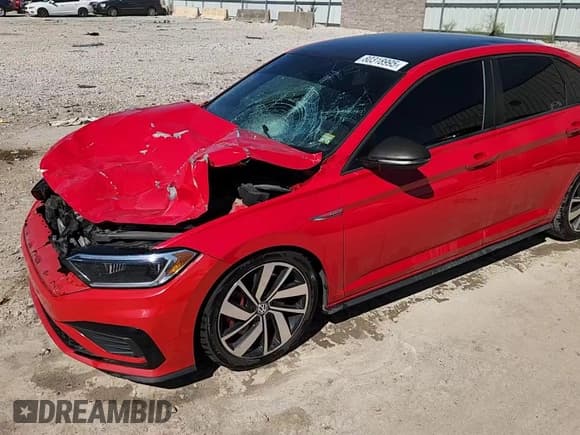 ✅ 2019 Volkswagen Jetta S • VIN: 3VW5T7BU5KM143674 • Lot: 80318995. Listed on Copart with 170,971 mi. Free auction sales archive from the USA and detailed vehicle history report at DreamBid. Image 13.