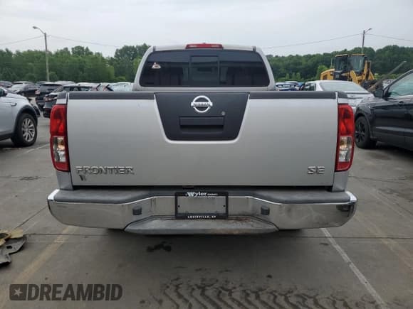 ✅ 2010 Nissan Frontier XE • VIN: 1N6BD0CT8AC407886 • Lot: 64306015. Listed on Copart with 105,435 mi. Free auction sales archive from the USA and detailed vehicle history report at DreamBid. Image 6.