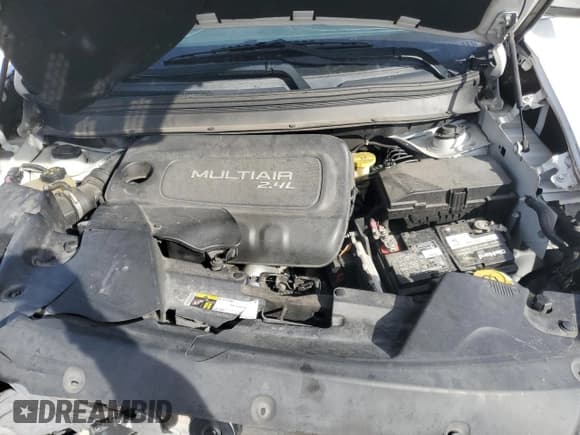 ✅ 2014 Jeep Cherokee Latitude • VIN: 1C4PJLCB2EW205866 • Lot: 92249675. Listed on Copart with 181,295 mi. Free auction sales archive from the USA and detailed vehicle history report at DreamBid. Image 12.