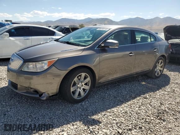 ✅ 2010 Buick LaCrosse CXL • VIN: 1G4GD5GG3AF194360 • Лот: 69755145. Опубликован ранее на Copart с пробегом 133 202 миль. Бесплатный доступ к архиву аукционных продаж из США и подробный отчёт об истории автомобиля на DreamBid. Изображение 1.
