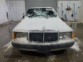 ✅ 1992 Mercedes-Benz 190 • VIN: WDBDA29D3NF993013 • Lot: 43444785. Wystawiony na Copart z przebiegiem 181 833 mil. Bezpłatny archiwum sprzedaży aukcyjnych z USA i szczegółowy raport historii pojazdu na DreamBid. Zdjęcie 5.