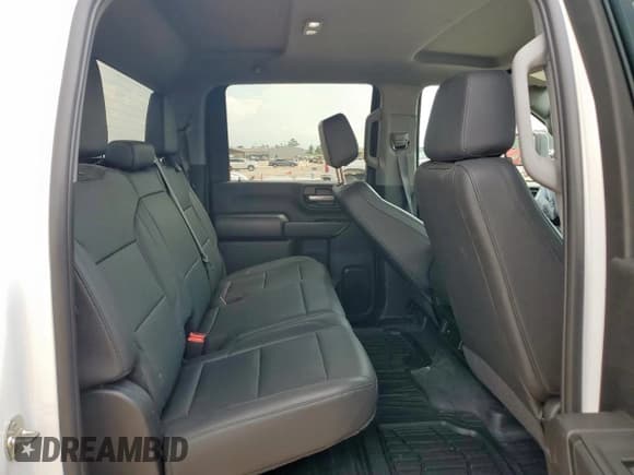 ✅ 2025 Chevrolet Silverado 1500 • VIN: 1GC4ALE70SF100993 • Лот: 69656395. Опубликован ранее на Copart с пробегом 23 077 миль. Бесплатный доступ к архиву аукционных продаж из США и подробный отчёт об истории автомобиля на DreamBid. Изображение 10.