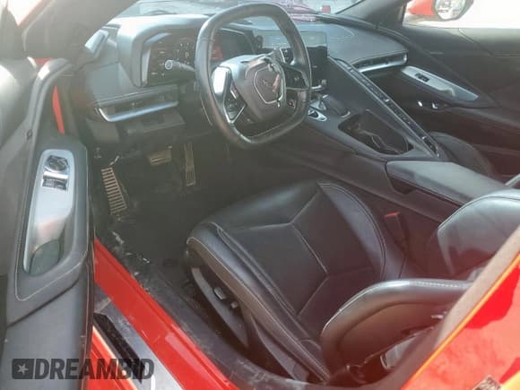 ✅ 2022 Chevrolet Corvette 1LT • VIN: 1G1YA2D43N5111511 • Lot: 65257995. Wystawiony na Copart z przebiegiem 17 855 mil. Bezpłatny archiwum sprzedaży aukcyjnych z USA i szczegółowy raport historii pojazdu na DreamBid. Zdjęcie 8.