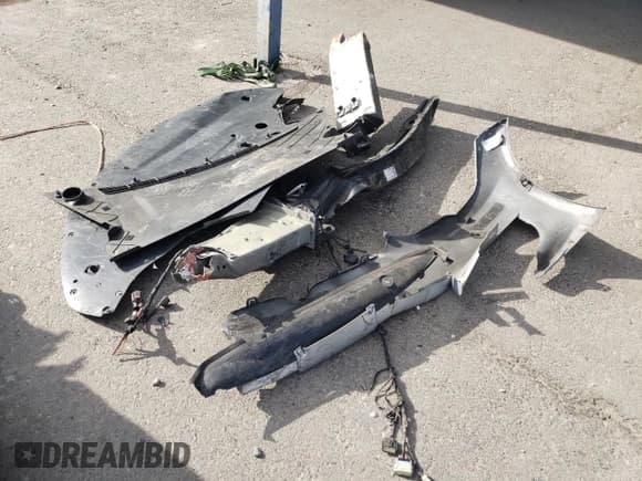 ✅ 2017 Tesla Model S 100D • VIN: 5YJSA1E20HF183760 • Lot: 70502325. Listed on Copart with Not provided. Free auction sales archive from the USA and detailed vehicle history report at DreamBid. Image 12.