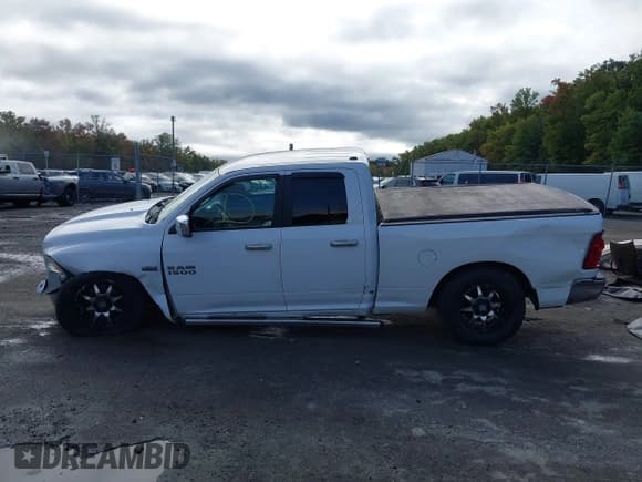 ✅ 2016 Ram 1500 Big Horn • VIN: 1C6RR7GT3GS270948 • Лот: 43393746. Опубликован ранее на IAAI с пробегом 99 673 миль. Бесплатный доступ к архиву аукционных продаж из США и подробный отчёт об истории автомобиля на DreamBid. Изображение 14.