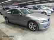 2009 BMW 3 Series 328i xDrive с VIN WBAWC33549PU83276, выставлен на аукционе Copart как лот 85281895 с пробегом 122 308 миль миль и Списание • Salvage title. История ставок и продаж доступна на DreamBid. Изображение 4.