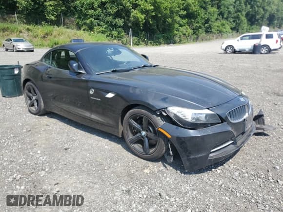 ✅ 2011 BMW Z4 sDrive30i • VIN: WBALM5C54BE380310 • Лот: 66305635. Опубликован ранее на Copart с пробегом 108 897 миль. Бесплатный доступ к архиву аукционных продаж из США и подробный отчёт об истории автомобиля на DreamBid. Изображение 4.
