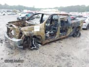 ✅ 2019 Chevrolet Silverado 1500 LT • VIN: 1GCPWCED0KZ116422 • Lot: 42883220. Wystawiony na IAAI z przebiegiem Nie podano. Bezpłatny archiwum sprzedaży aukcyjnych z USA i szczegółowy raport historii pojazdu na DreamBid. Zdjęcie 2.