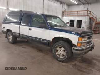 1995 Chevrolet Silverado 1500 z VIN 2GCEK19KXS1240206, wystawiony jako IAAI lot #43177964 z przebiegiem 150 160 mil mil oraz . Historia ofert i sprzedaży dostępna na DreamBid. Obrazek 1.