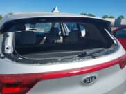 ✅ 2019 Kia Sportage LX • VIN: KNDPM3AC3K7579024 • Лот: 43447000. Опубликован ранее на IAAI с пробегом 71 795 миль. Бесплатный доступ к архиву аукционных продаж из США и подробный отчёт об истории автомобиля на DreamBid. Изображение 18.