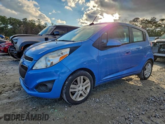 ✅ 2014 Chevrolet Spark LS • VIN: KL8CB6S99EC571569 • Lot: 96078765. Listed on Copart with 81,570 mi. Free auction sales archive from the USA and detailed vehicle history report at DreamBid. Image 1.