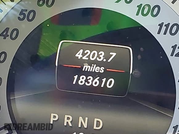 ✅ 2014 Mercedes-Benz C 250 Sport • VIN: WDDGF4HB9EA964050 • Lot: 42972589. Listed on IAAI with 183,610 mi. Free auction sales archive from the USA and detailed vehicle history report at DreamBid. Image 15.