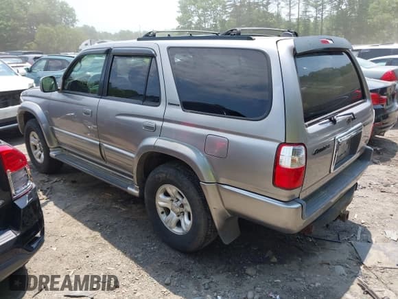 ✅ 2002 Toyota 4Runner Limited • VIN: JT3HN87R520367099 • Lot: 42471761. Listed on IAAI with 145,952 mi. Free auction sales archive from the USA and detailed vehicle history report at DreamBid. Image 3.