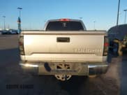 ✅ 2015 Toyota Tundra SR • VIN: 5TFUY5F16FX437671 • Лот: 43723085. Опубликован ранее на IAAI с пробегом 128 595 миль. Бесплатный доступ к архиву аукционных продаж из США и подробный отчёт об истории автомобиля на DreamBid. Изображение 16.