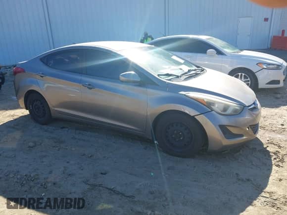 2014 Hyundai Elantra SE z VIN 5NPDH4AE7EH526826, wystawiony jako IAAI lot #41350550 z przebiegiem 204 141 mil mil oraz . Historia ofert i sprzedaży dostępna na DreamBid. Obrazek 1.