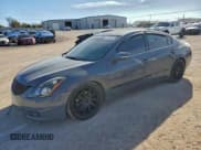 ✅ 2012 Nissan Altima S • VIN: 1N4AL2AP4CC137907 • Лот: 94778295. Опубликован ранее на Copart с пробегом 132 386 миль. Бесплатный доступ к архиву аукционных продаж из США и подробный отчёт об истории автомобиля на DreamBid. Изображение 1.