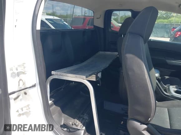 ✅ 2020 Chevrolet Colorado 4WD LT • VIN: 1GCHTCEA6L1163215 • Lot: 43206313. Listed on IAAI with 144,189 mi. Free auction sales archive from the USA and detailed vehicle history report at DreamBid. Image 8.