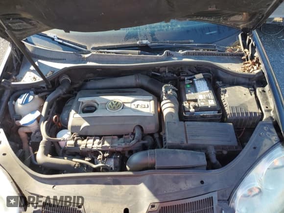 ✅ 2009 Volkswagen Jetta Wolfsburg Edition • VIN: 3VWRA71K69M044959 • Лот: 69512205. Опубликован ранее на Copart с пробегом 80 485 миль. Бесплатный доступ к архиву аукционных продаж из США и подробный отчёт об истории автомобиля на DreamBid. Изображение 11.