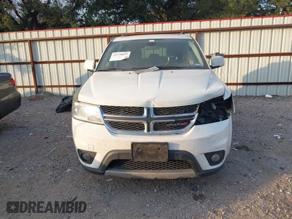 ✅ 2018 Dodge Journey SXT • VIN: 3C4PDCBB7JT277350 • Lot: 43738835. Listed on IAAI with 163,676 mi. Free auction sales archive from the USA and detailed vehicle history report at DreamBid. Image 12.