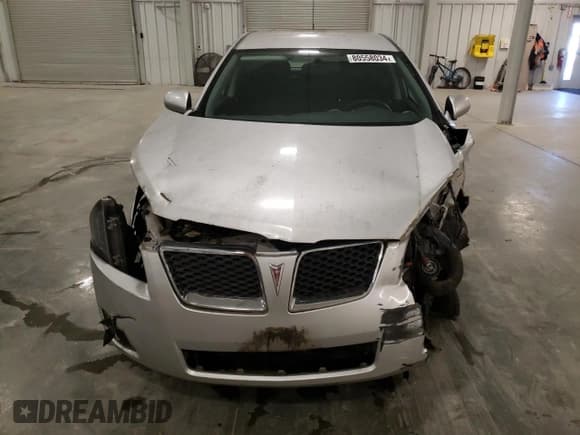 ✅ 2010 Pontiac Vibe • VIN: 5Y2SM6E03AZ403914 • Lot: 80558034. Wystawiony na Copart z przebiegiem 104 331 mil. Bezpłatny archiwum sprzedaży aukcyjnych z USA i szczegółowy raport historii pojazdu na DreamBid. Zdjęcie 5.