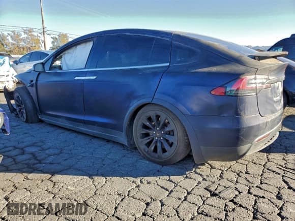 ✅ 2016 Tesla Model X 70D • VIN: 5YJXCBE22GF004753 • Lot: 95743285. Wystawiony na Copart z przebiegiem 163 436 mil. Bezpłatny archiwum sprzedaży aukcyjnych z USA i szczegółowy raport historii pojazdu na DreamBid. Zdjęcie 2.