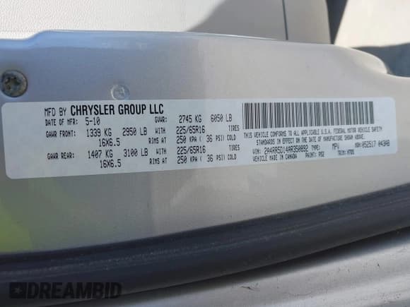 ✅ 2010 Chrysler Town & Country Touring • VIN: 2A4RR5D14AR350892 • Lot: 42641593. Wystawiony na IAAI z przebiegiem 97 493 mil. Bezpłatny archiwum sprzedaży aukcyjnych z USA i szczegółowy raport historii pojazdu na DreamBid. Zdjęcie 9.