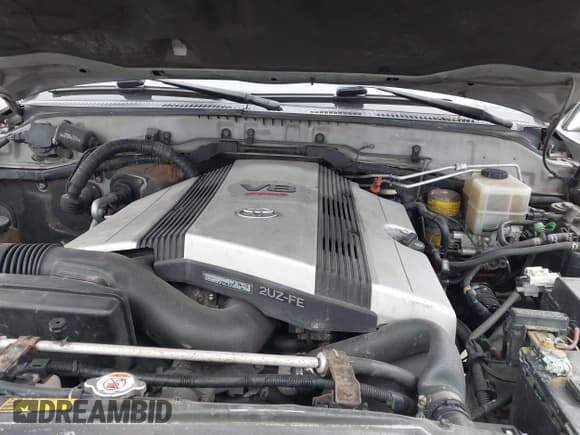 ✅ 2001 Toyota Land Cruiser • VIN: JTEHT05J112010131 • Лот: 41719396. Опубликован ранее на IAAI с пробегом 265 944 миль. Бесплатный доступ к архиву аукционных продаж из США и подробный отчёт об истории автомобиля на DreamBid. Изображение 10.