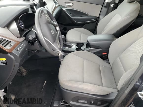 ✅ 2017 Hyundai Santa Fe SE • VIN: KM8SMDHF8HU232892 • Lot: 80530245. Wystawiony na Copart z przebiegiem 106 571 mil. Bezpłatny archiwum sprzedaży aukcyjnych z USA i szczegółowy raport historii pojazdu na DreamBid. Zdjęcie 7.