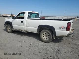 ✅ 2007 Chevrolet Silverado 1500 Work Truck • VIN: 3GCEK14X77G214163 • Lot: 68389725. Wystawiony na Copart z przebiegiem 243 354 mil. Bezpłatny archiwum sprzedaży aukcyjnych z USA i szczegółowy raport historii pojazdu na DreamBid. Zdjęcie 2.