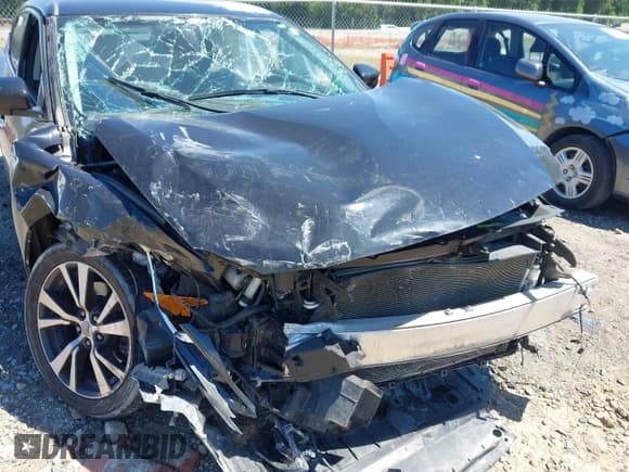 ✅ 2017 Nissan Maxima Platinum • VIN: 1N4AA6AP1HC402111 • Lot: 42319840. Wystawiony na IAAI z przebiegiem 124 150 mil. Bezpłatny archiwum sprzedaży aukcyjnych z USA i szczegółowy raport historii pojazdu na DreamBid. Zdjęcie 19.