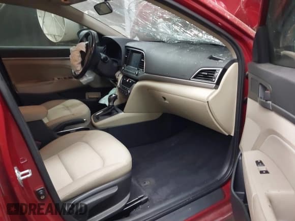 ✅ 2017 Hyundai Elantra SE • VIN: KMHD84LF6HU210944 • Lot: 43559433. Wystawiony na IAAI z przebiegiem 83 146 mil. Bezpłatny archiwum sprzedaży aukcyjnych z USA i szczegółowy raport historii pojazdu na DreamBid. Zdjęcie 5.