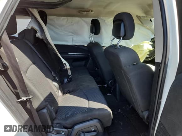 ✅ 2018 Dodge Journey SE • VIN: 3C4PDCAB7JT429144 • Lot: 80733545. Wystawiony na Copart z przebiegiem Nie podano. Bezpłatny archiwum sprzedaży aukcyjnych z USA i szczegółowy raport historii pojazdu na DreamBid. Zdjęcie 11.