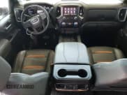 ✅ 2023 GMC Sierra 2500HD AT4 • VIN: 1GT49PEY4PF261377 • Lot: 85352395. Wystawiony na Copart z przebiegiem 40 306 mil. Bezpłatny archiwum sprzedaży aukcyjnych z USA i szczegółowy raport historii pojazdu na DreamBid. Zdjęcie 8.