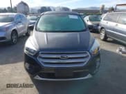 ✅ 2019 Ford Escape SE • VIN: 1FMCU0GDXKUB64423 • Lot: 43629993. Wystawiony na IAAI z przebiegiem 116 858 mil. Bezpłatny archiwum sprzedaży aukcyjnych z USA i szczegółowy raport historii pojazdu na DreamBid. Zdjęcie 12.