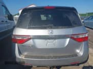 ✅ 2011 Honda Odyssey EX-L • VIN: 5FNRL5H6XBB057590 • Lot: 42481395. Listed on IAAI with 206,000 mi. Free auction sales archive from the USA and detailed vehicle history report at DreamBid. Image 16.