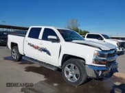 ✅ 2018 Chevrolet Silverado 1500 LT • VIN: 3GCPCREC2JG163338 • Lot: 43656262. Wystawiony na IAAI z przebiegiem 110 223 mil. Bezpłatny archiwum sprzedaży aukcyjnych z USA i szczegółowy raport historii pojazdu na DreamBid. Zdjęcie 1.