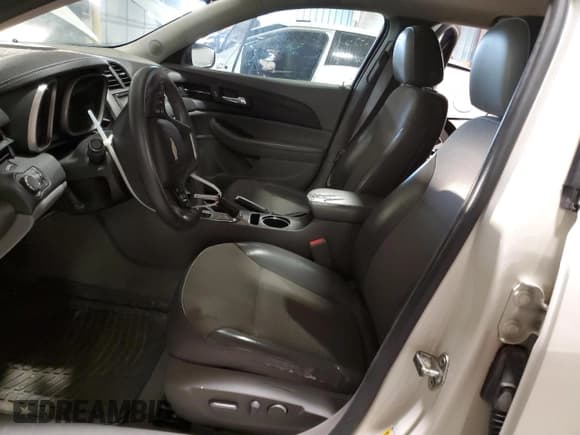 ✅ 2014 Chevrolet Malibu LT • VIN: 1G11C5SL1EF210264 • Lot: 90069965. Listed on Copart with 141,452 mi. Free auction sales archive from the USA and detailed vehicle history report at DreamBid. Image 7.