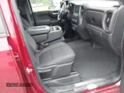 ✅ 2019 Chevrolet Silverado 1500 LT • VIN: 1GCRYDED8KZ211500 • Lot: 42482533. Wystawiony na IAAI z przebiegiem 105 240 mil. Bezpłatny archiwum sprzedaży aukcyjnych z USA i szczegółowy raport historii pojazdu na DreamBid. Zdjęcie 5.