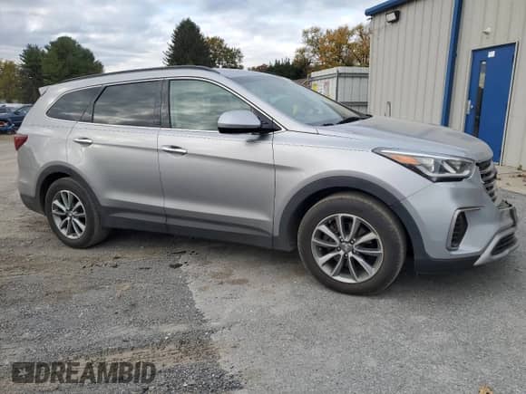 2017 Hyundai Santa Fe SE с VIN KM8SM4HF4HU233666, выставлен на аукционе Copart как лот 90401905 с пробегом 146 881 миль миль и Списание • Salvage title. История ставок и продаж доступна на DreamBid. Изображение 4.
