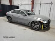 ✅ 2025 BMW 4 Series 430i • VIN: WBA23FB05SFU05588 • Lot: 44062665. Wystawiony na Copart z przebiegiem 1 847 mil. Bezpłatny archiwum sprzedaży aukcyjnych z USA i szczegółowy raport historii pojazdu na DreamBid. Zdjęcie 4.