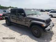 ✅ 2024 Jeep Gladiator Sport • VIN: 1C6HJTAG3RL109570 • Lot: 56641435. Wystawiony na Copart z przebiegiem 9 163 mil. Bezpłatny archiwum sprzedaży aukcyjnych z USA i szczegółowy raport historii pojazdu na DreamBid. Zdjęcie 4.
