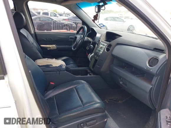 ✅ 2009 Honda Pilot EX-L • VIN: 5FNYF38579B024815 • Lot: 42826536. Wystawiony na IAAI z przebiegiem 301 709 mil. Bezpłatny archiwum sprzedaży aukcyjnych z USA i szczegółowy raport historii pojazdu na DreamBid. Zdjęcie 5.