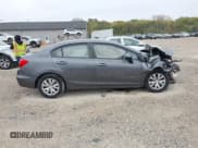 ✅ 2012 Honda Civic LX • VIN: 19XFB2F50CE084173 • Lot: 43572762. Wystawiony na IAAI z przebiegiem 164 861 mil. Bezpłatny archiwum sprzedaży aukcyjnych z USA i szczegółowy raport historii pojazdu na DreamBid. Zdjęcie 13.